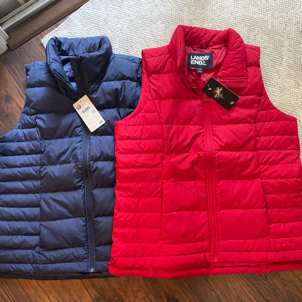 Lands End Womens Tall Down Puffer Vest, Red (size large tall)